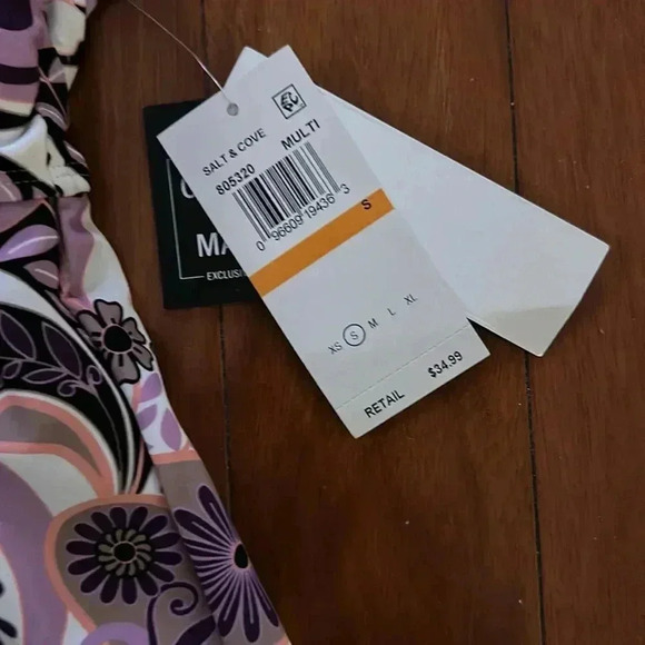 Salt + Cove swim top - Picture 2 of 4